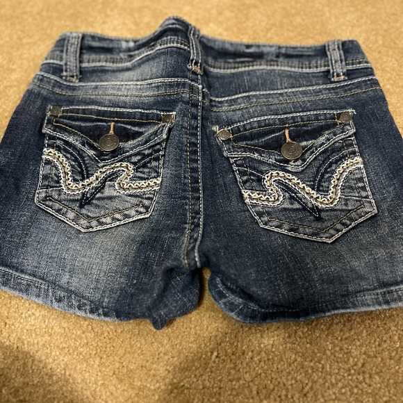 Booty shorts! - Picture 5 of 5